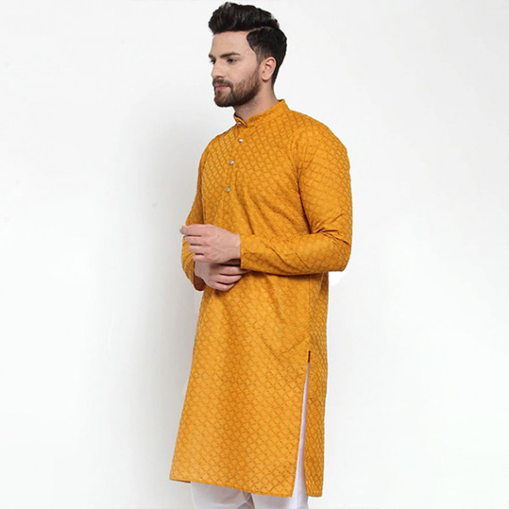 http://13.235.91.190/products/men-mustard-yellow-thread-work-cotton-kurta