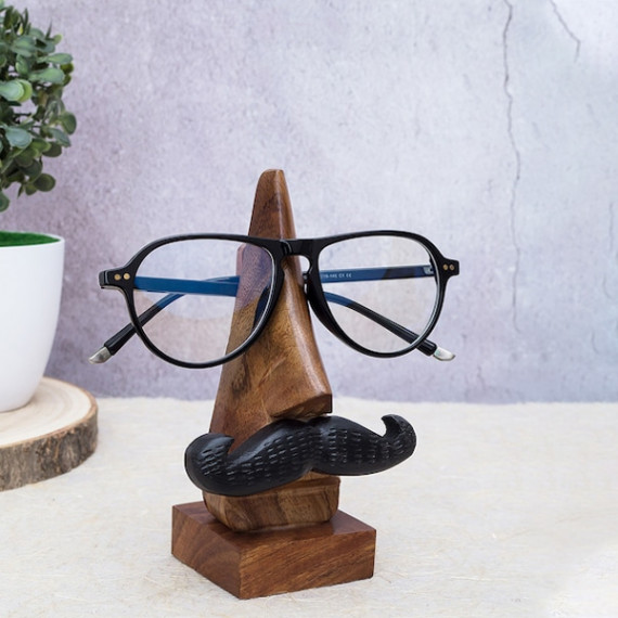 http://13.235.91.190/products/brown-handcrafted-eyeglass-holder-showpiece