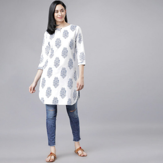 http://13.235.91.190/products/white-blue-printed-tunic