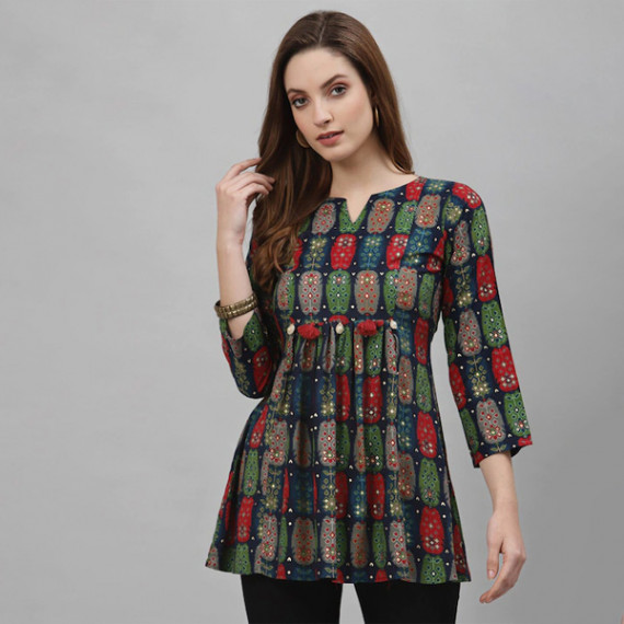 http://13.235.91.190/products/blue-green-viscose-rayon-printed-tunic