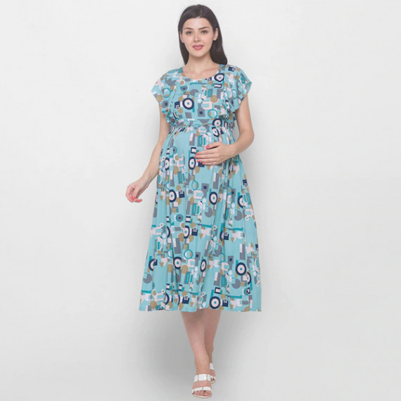 http://13.235.91.190/products/blue-floral-maternity-midi-dress