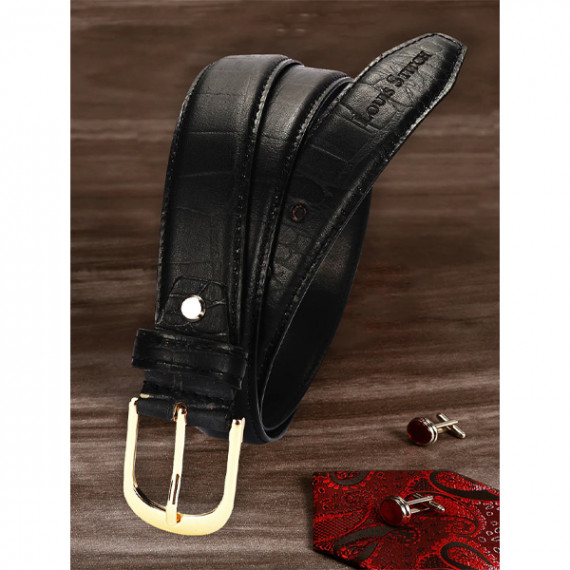 http://13.235.91.190/products/black-leather-belt