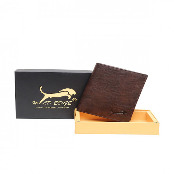 http://13.235.91.190/products/men-brown-leather-two-fold-wallet