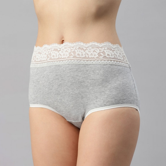 http://13.235.91.190/products/women-pack-of-5-lace-detail-hipster-briefs-t615016x