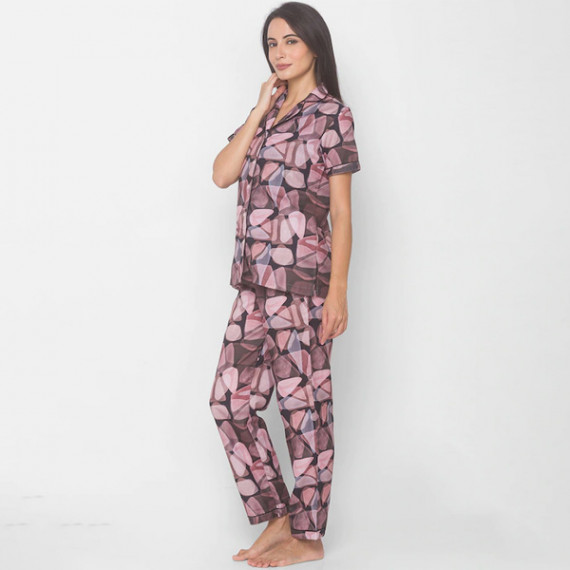 http://13.235.91.190/products/women-black-abstract-printed-nightwear