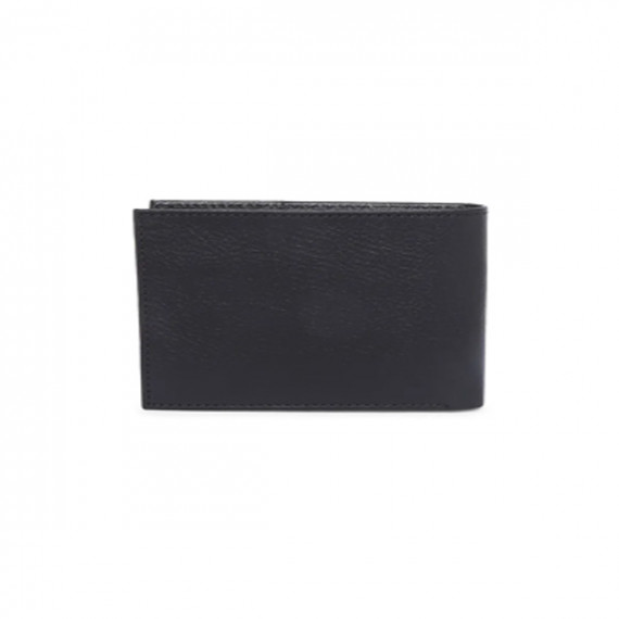 http://13.235.91.190/products/black-wallet